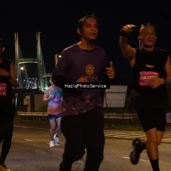 Runner Photo 2782877