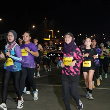 Runner Photo 2783572