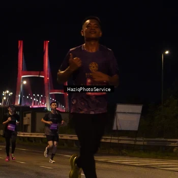 Runner Photo 2783946