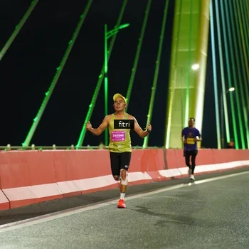 Runner Photo 2784146