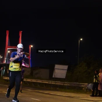 Runner Photo 2784192