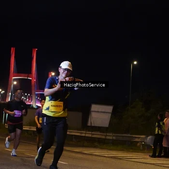 Runner Photo 2784223