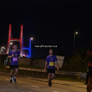 Runner Photo 2784328