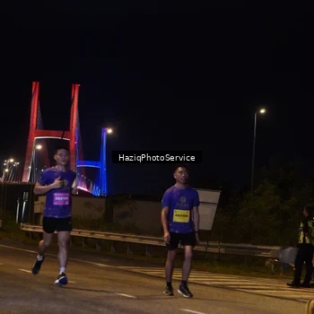 Runner Photo 2784341