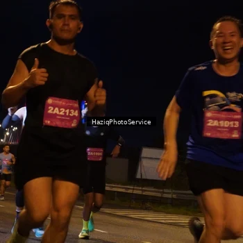 Runner Photo 2784401