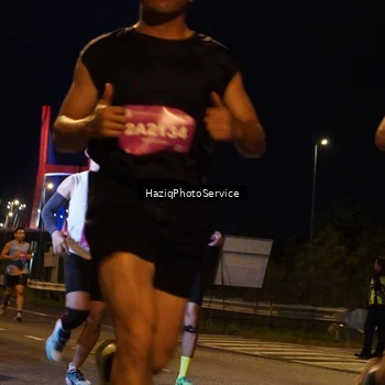Runner Photo 2784414