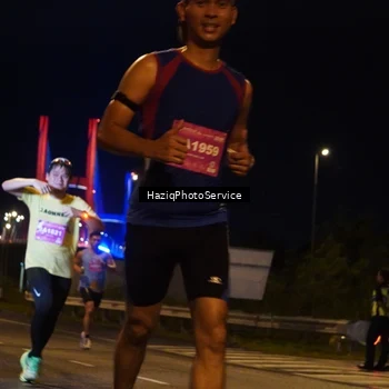Runner Photo 2784498