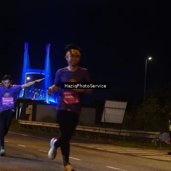 Runner Photo 2784596