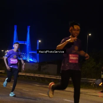 Runner Photo 2784615