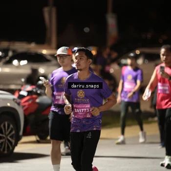 Runner Photo 2784616