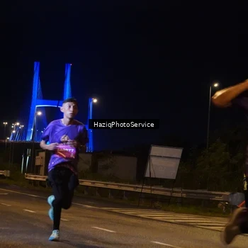 Runner Photo 2784664