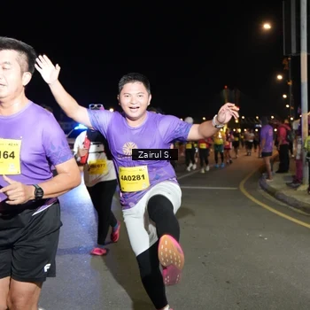 Runner Photo 2784673