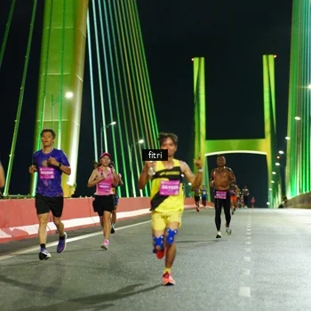 Runner Photo 2784699