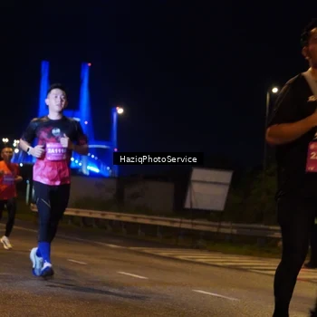 Runner Photo 2784877