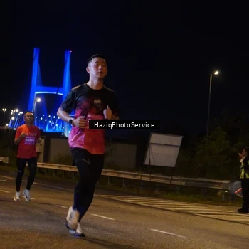 Runner Photo 2784914