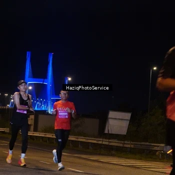 Runner Photo 2784934