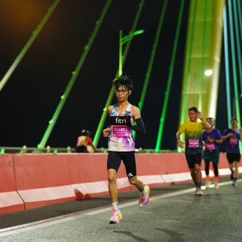 Runner Photo 2784988