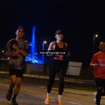Runner Photo 2785077