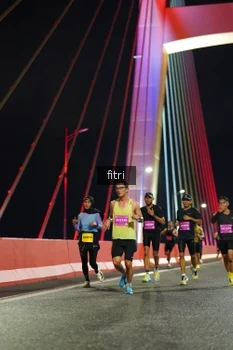 Runner Photo 2785543