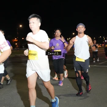 Runner Photo 2785599