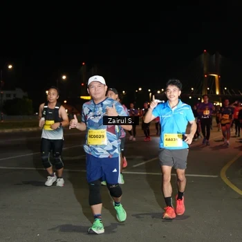 Runner Photo 2785634