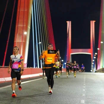 Runner Photo 2785763