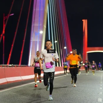Runner Photo 2785832