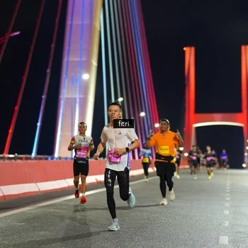 Runner Photo 2785848