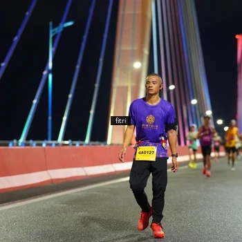 Runner Photo 2786183