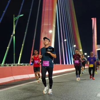 Runner Photo 2786774