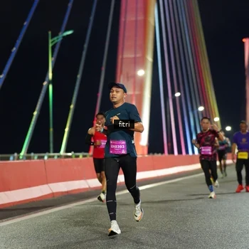 Runner Photo 2786812