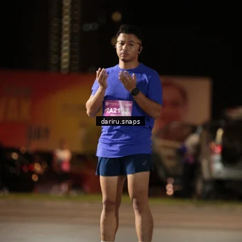 Runner Photo 2786990