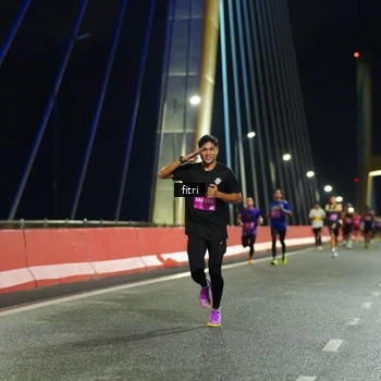 Runner Photo 2787353