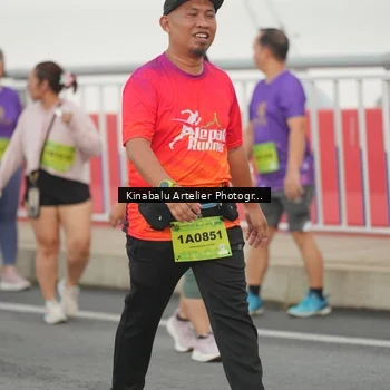 Runner Photo 2787756