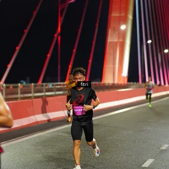Runner Photo 2789102
