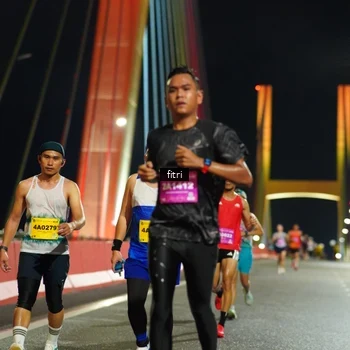 Runner Photo 2790021