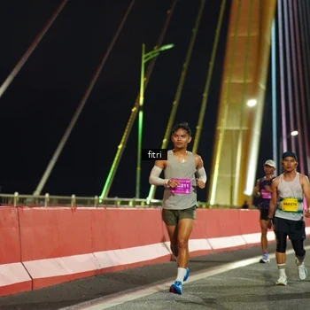 Runner Photo 2790316