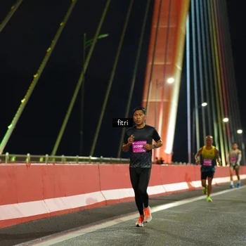 Runner Photo 2790548