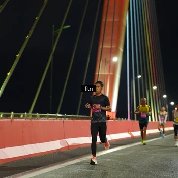 Runner Photo 2790645