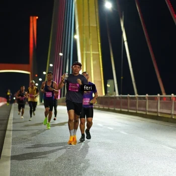 Runner Photo 2791768