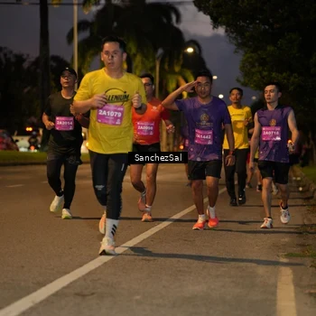 Runner Photo 2791924