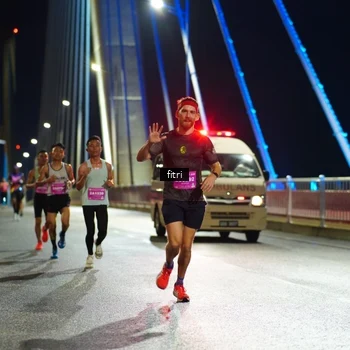 Runner Photo 2792046