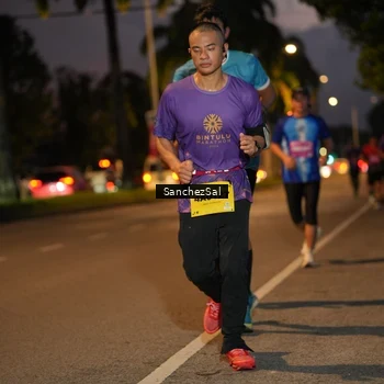 Runner Photo 2792077