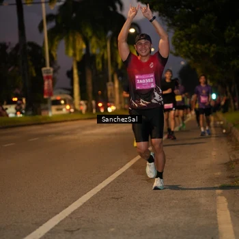 Runner Photo 2792135