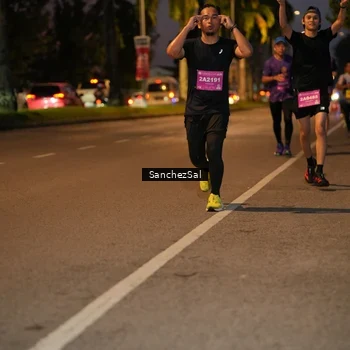Runner Photo 2792240
