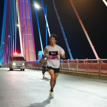 Runner Photo 2792389