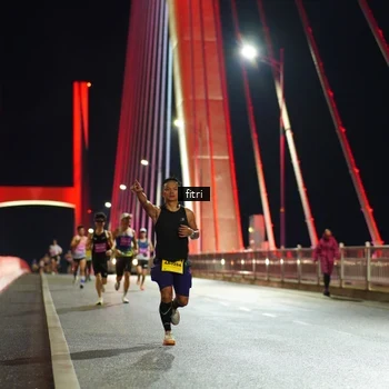 Runner Photo 2792976