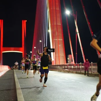 Runner Photo 2792998