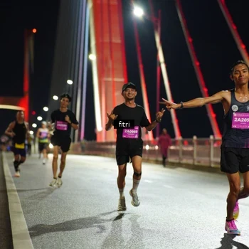 Runner Photo 2793071