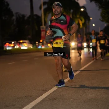 Runner Photo 2793398